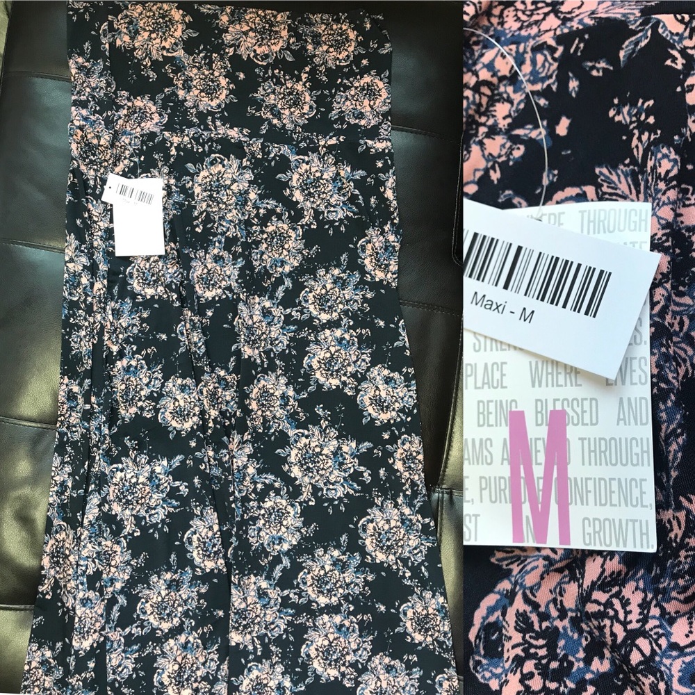 LulaRoe Maxi Medium Navy and Pink Floral